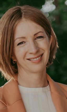 Bente Josefsen - Spaltist FRIIDA