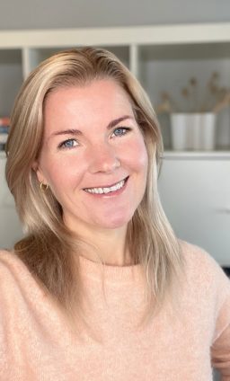 Dr. Gunhild - Bidragsyter på FRIIDA